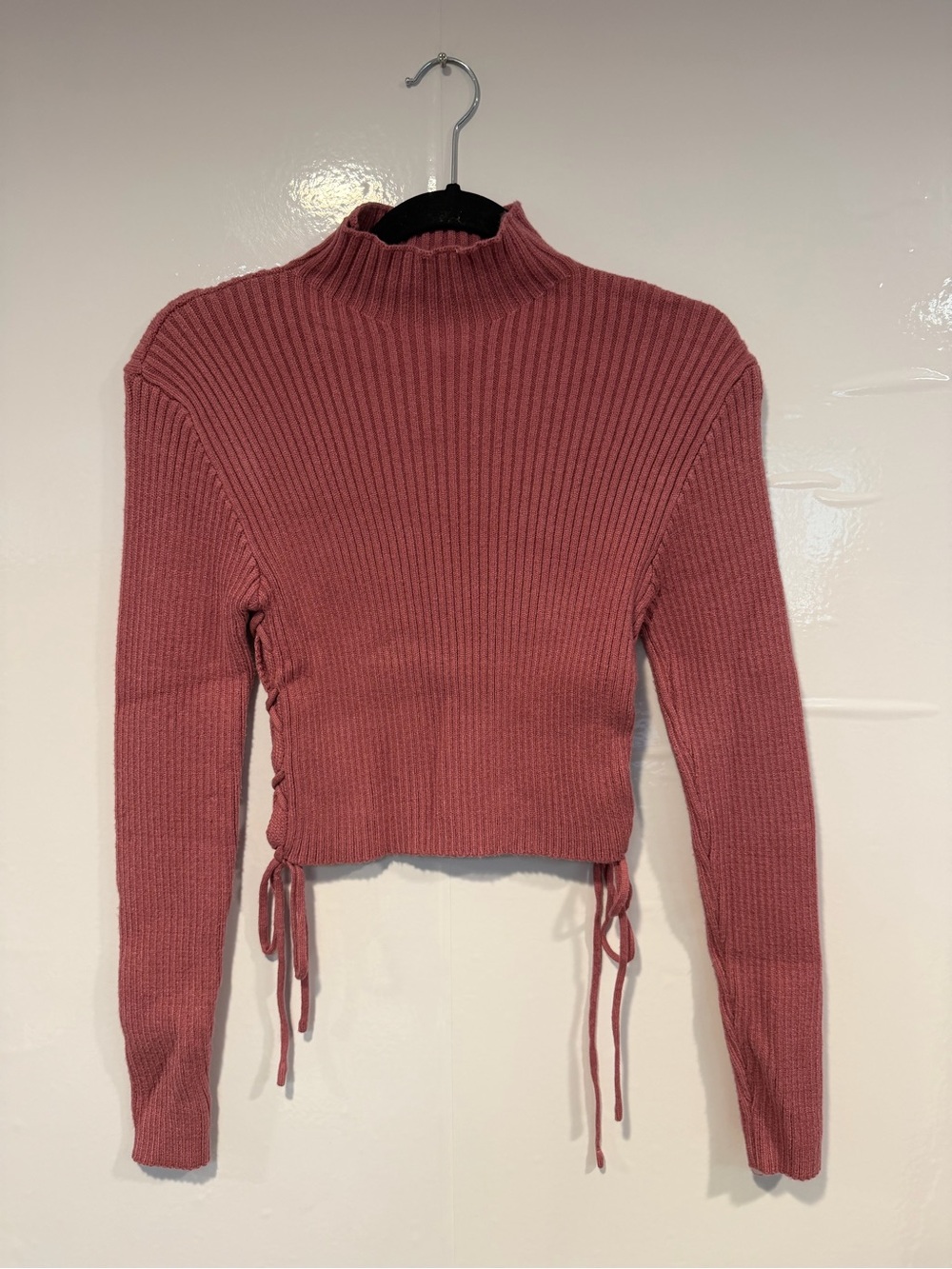 Altar’d State Ribbed Mock Neck Side-Tie Crop Top - Dusty Rose